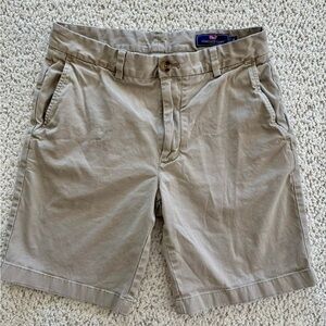 Vineyard Vines Men’s 9” Stretch Breaker Shorts in Khaki Size 30